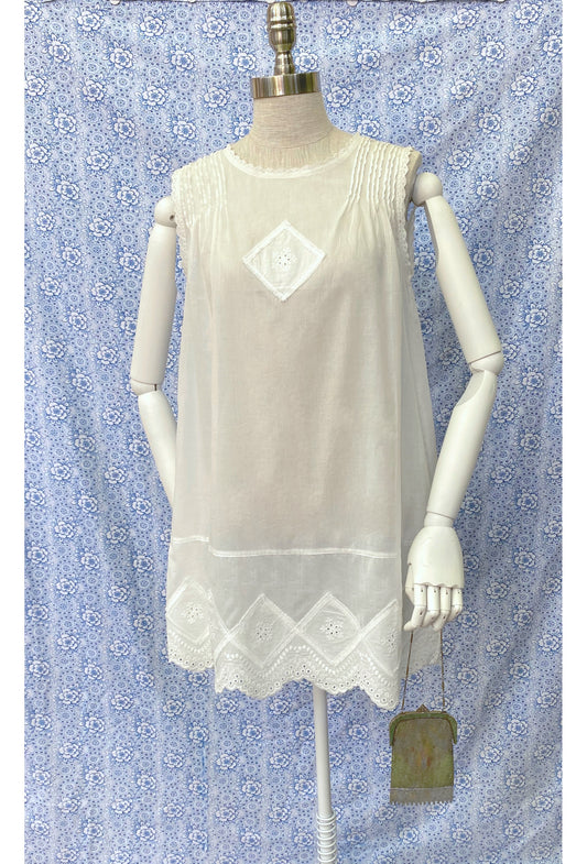 The Jackie Shift Dress - Heirloom White - - Deco Haus